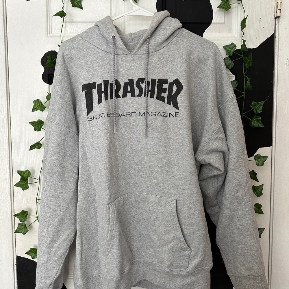 oversized thrasher hoodie grey